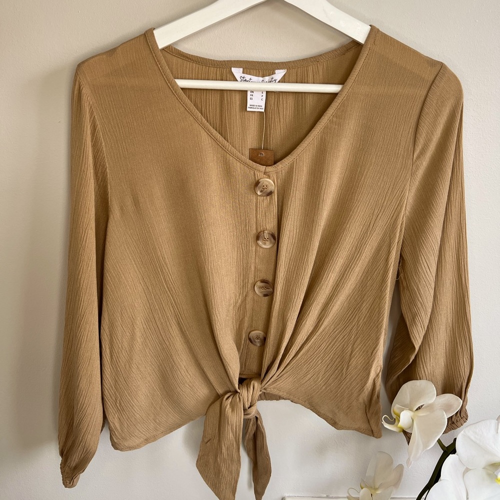 Full-sleeve summer blouse with a front knot (bow)
